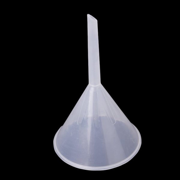 PLASTİK HUNİ 100 MM